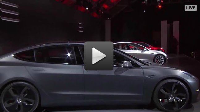 IlariaBrugnotti's tweet photo. Si parla di #Tesla #TeslaModel3 nella nuova puntata di #Auto3puntoZero https://t.co/fpMzzuR41m https://t.co/BHpRRGpHHY