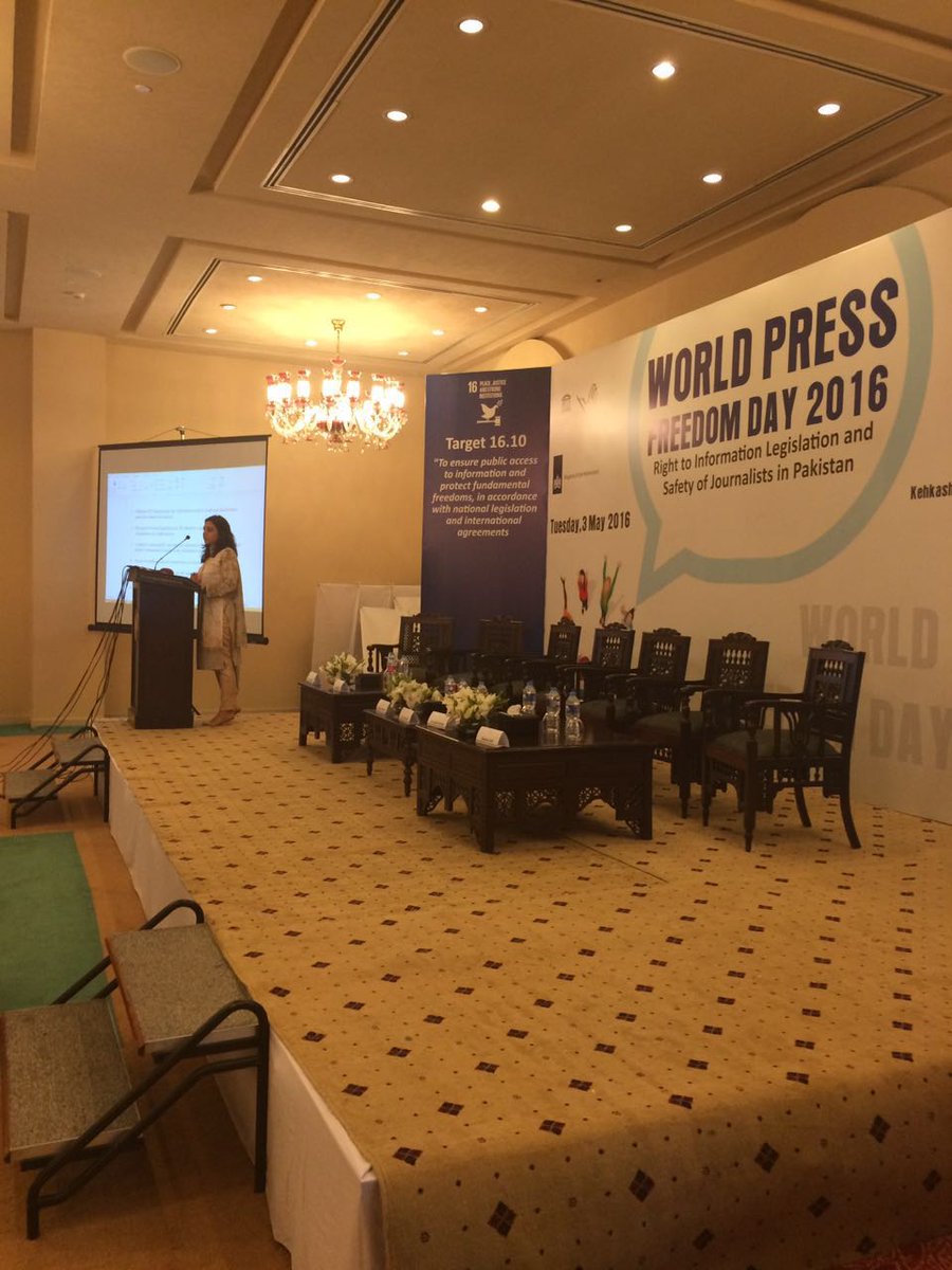 nuqsh's tweet photo. @NataliaTariq87 presents recs from #RTIpk WG - #WPFD2016 event in #Islamabad with @unescoisb &amp; @cpdi_pakistan https://t.co/eTYy3wZ6gF