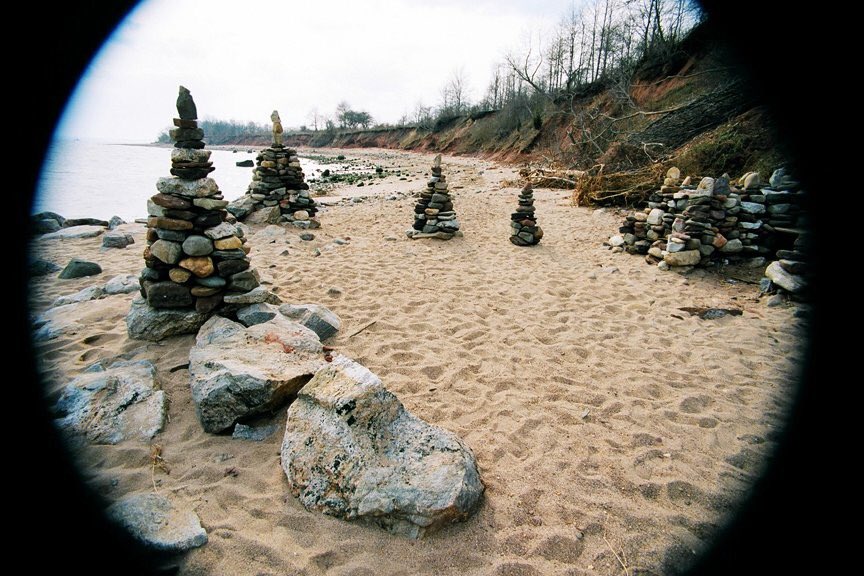 TOM_T00TH's tweet photo. Lemon Creek Beach. 35mm photograph by me #photography #statenisland #nyc #weird #rockformations #odd https://t.co/ojpFDdcPL1