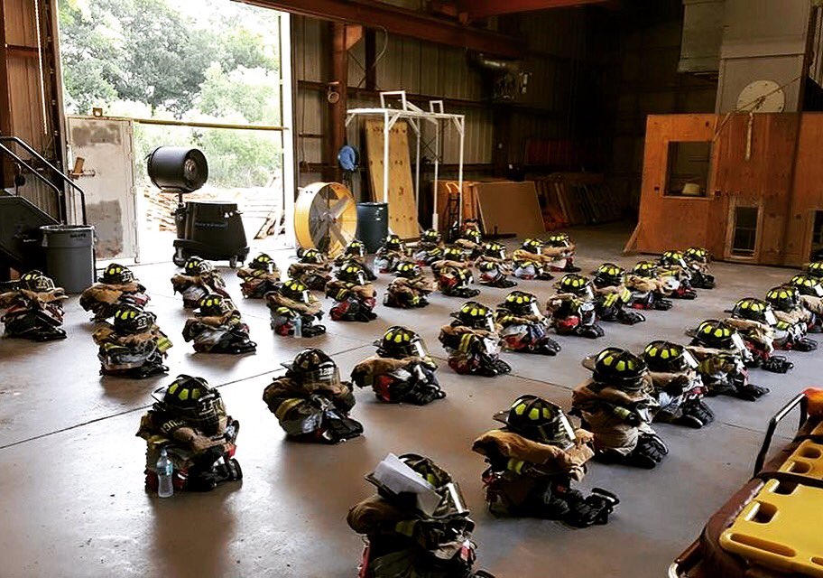 HillsFireRescue's tweet image. #Class49 is now in session. 40 new #firefighters going through orientation. #Training #Bomberos #WelcomeToHCFR