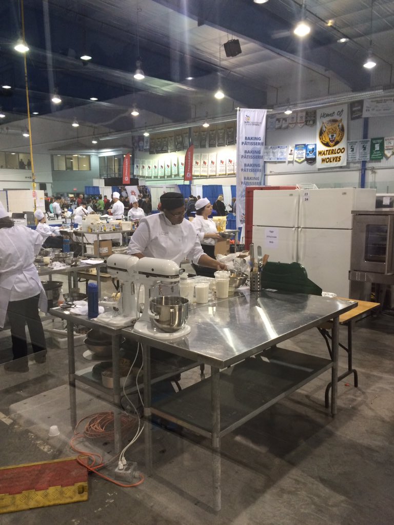 TCDSBSkills's tweet image. Baking! #teamTCDSB