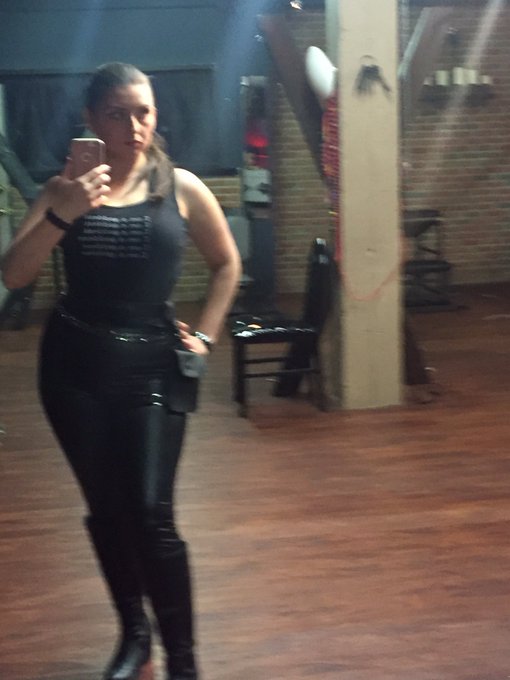 loving my new @MrSLeather leg holster :) #leather #cle @reddoordungeon https://t.co/kNyjnIhPw4<a class="tags" target="_blank" title="On Twitter" href="/?out=eyJ0eXAiOiJKV1QiLCJhbGciOiJIUzUxMiJ9.eyJpYXQiOjE3MjE2NjI5NTMsImlzcyI6InR3cG9ybnN0YXJzLmNvbSIsIm5iZiI6MTcyMTY2Mjk1MywiZXhwIjoxNzUzMTk4OTUzLCJyZWRpcmVjdF91cmwiOiJodHRwczovL3R3aXR0ZXIuY29tL01yU0xlYXRoZXIifQ.0hC_Sx6twcg3vIE5nRfyuSZltuu-bD1WfFmsafbYseRukfmnpy9wS96AdmEeYePlf0xUgnPKwlpw-EVlptO2yw">@MrSLeather</a><a href="/tag/leather"class="tags">#leather</a><a href="/tag/cle"class="tags"><span>#cle</span></a>