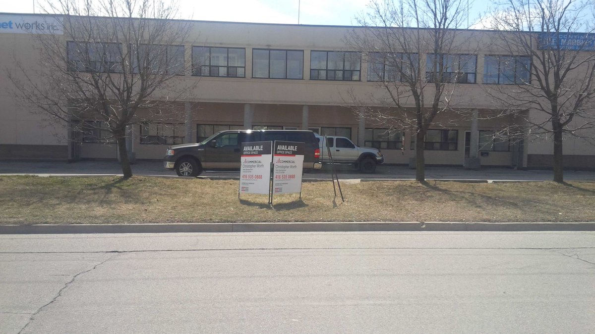 Christopher Worth tweet media