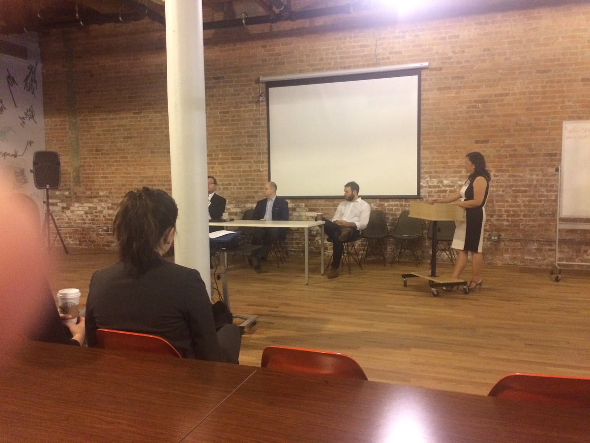 CavyChi's tweet photo. @SBACIL @remax @InlandBank @JLL @CrainsChicago Small Biz Week. Real estate update!!! #1031 #firpa #ilbudgetnow https://t.co/4TXfAdEdFp