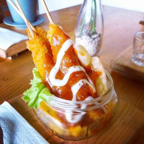 bitt_ers's tweet photo. selamat malam dan selamat menikmati chicken BBQ kita yg crunchy #enak #chicken #bbq #crunchy #bittersweet #eatery https://t.co/OWyFBHC7p2