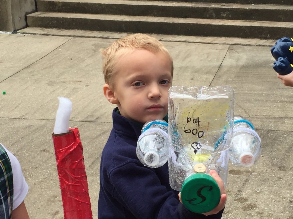 MrsLKelly_SMA's tweet photo. KP spends a day at the boat races at #coolCatholicschool https://t.co/BIINCO3Y5M