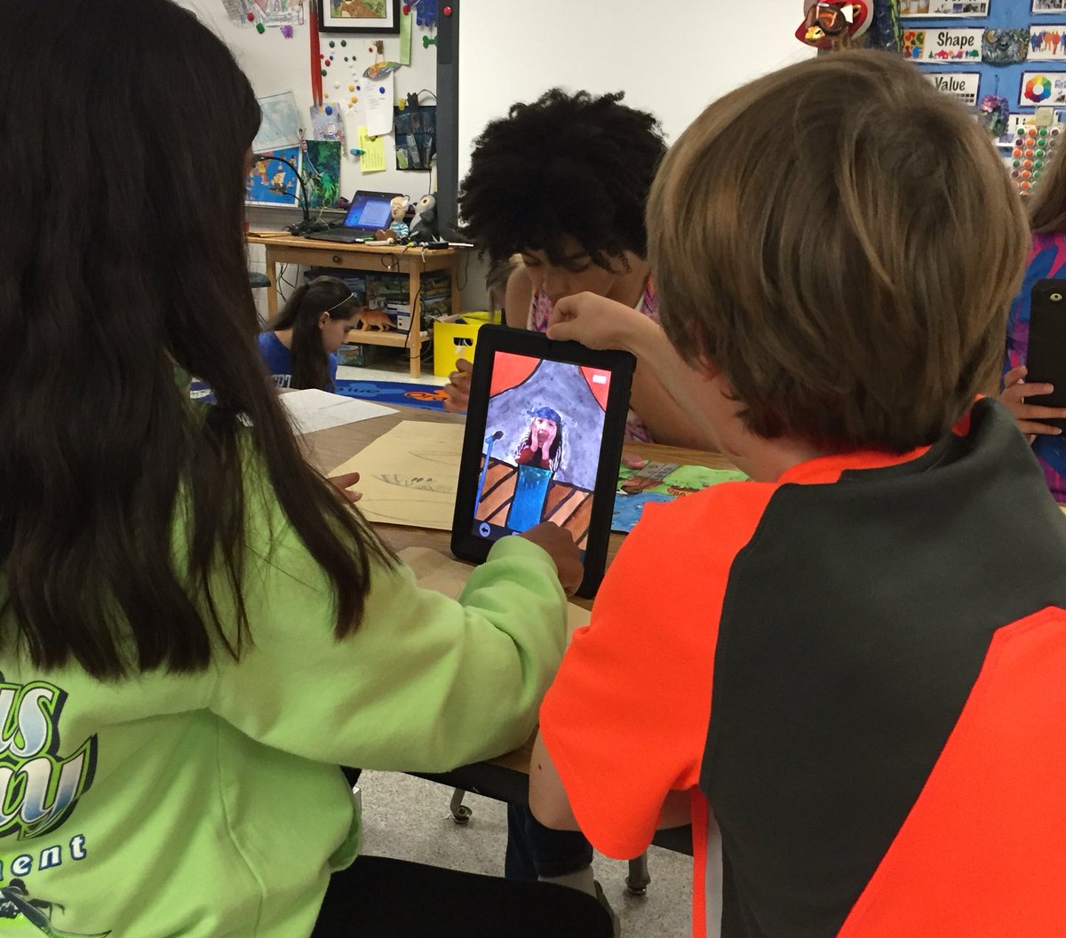 andreamay216's tweet photo. 5th graders use #mytalkinghead app to bring their artwork to life! @piccoli_heather @Thalia_Elem @vbschools https://t.co/tHNoufyiv5