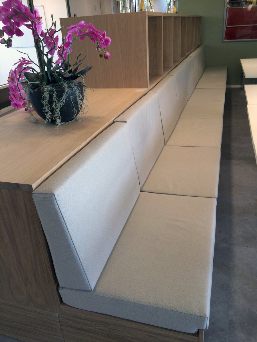 TherecaBV's tweet image. Interierbouwproject Stichting Hilverzorg, locatie Kerkelanden.
Door Thereca Interieurbouw uitgevoerd