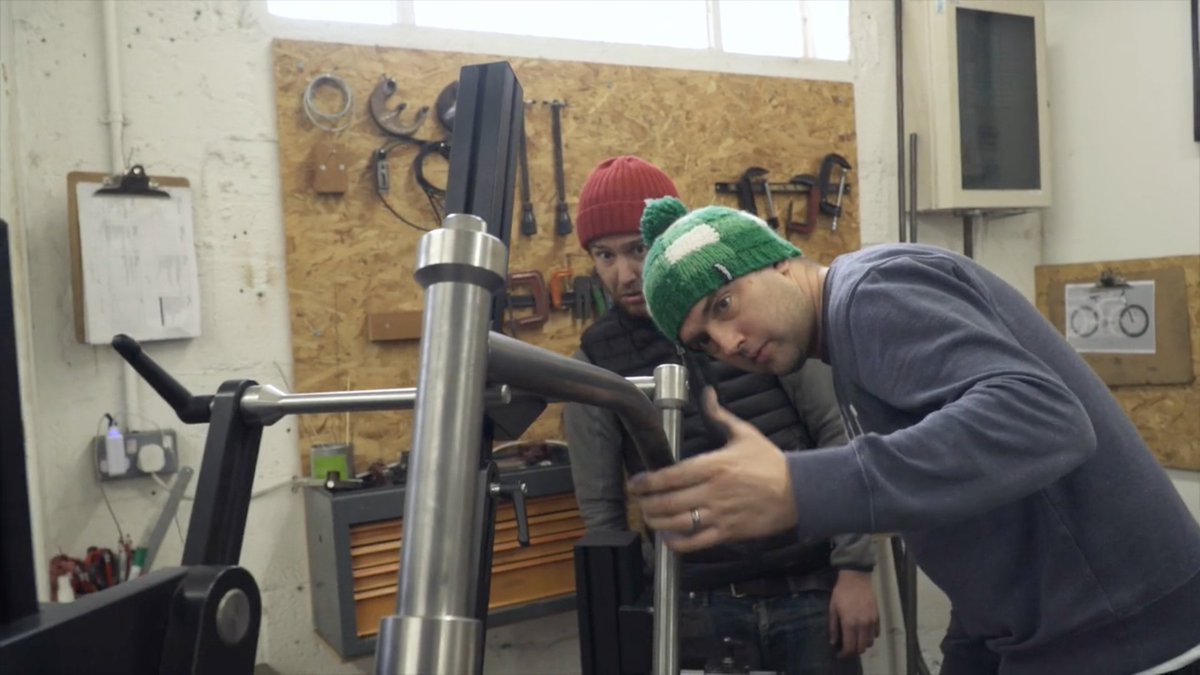 DirtMagazine's tweet photo. Hacked: How a hack bike comes to life
https://t.co/8MUjo3HBTL
@CHARGEBIKES #mtb https://t.co/AZMng8fPG2