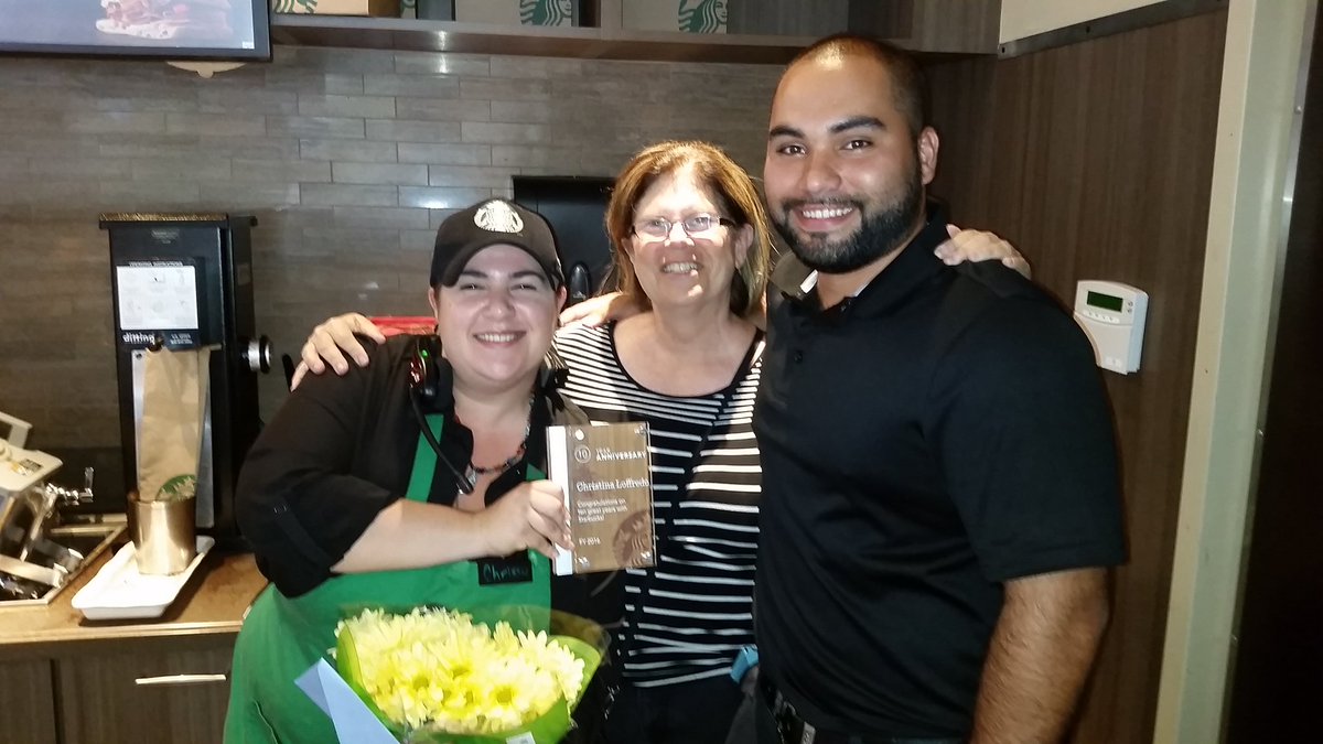 StarbucksPalmettoBay tweet media