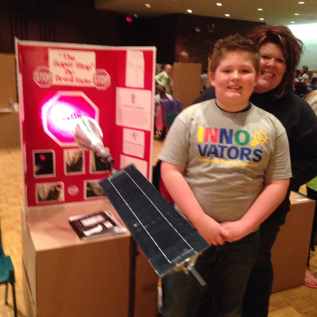 AMorgan_Alyson's tweet photo. Dieck's Kettering Young Innovators. Awesome young talent! Proud to be a Dragon @dieckk5 @swartz_creek @FaderVking https://t.co/ebkFljbQVW