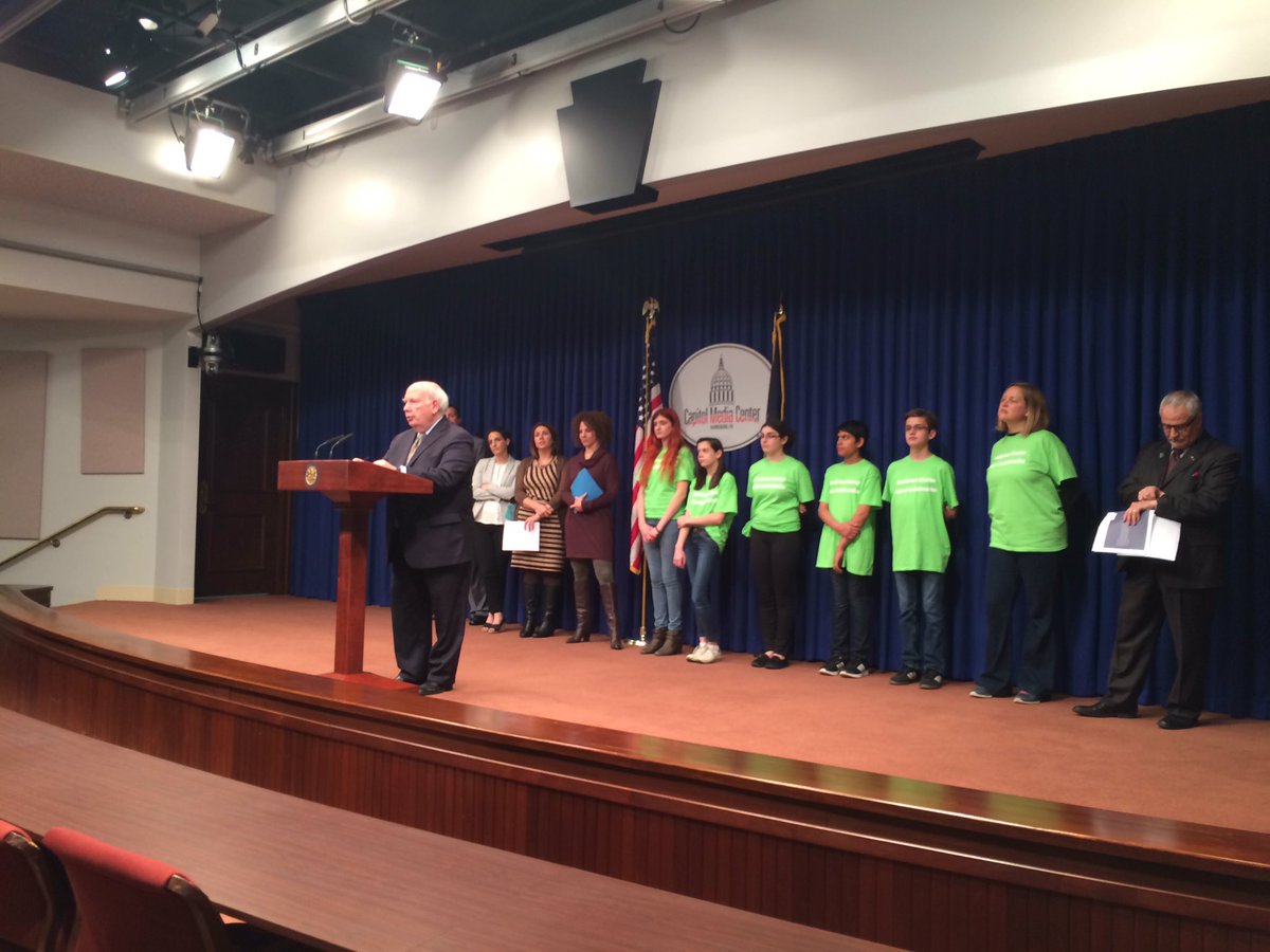 PCExcellence's tweet image. Bob Fayfich, PA Coalition of Public Charters, reminds audience it is #nationalcharterschoolweek.