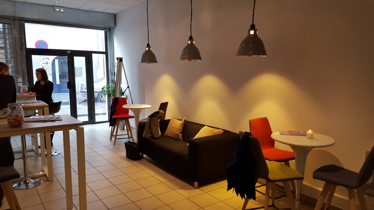 monfortmichael's tweet photo. Soirée Portes Ouvertes @DigitalCampLyon We are READY #DCLyon #WeAreDC https://t.co/gW5mLtH8Fj