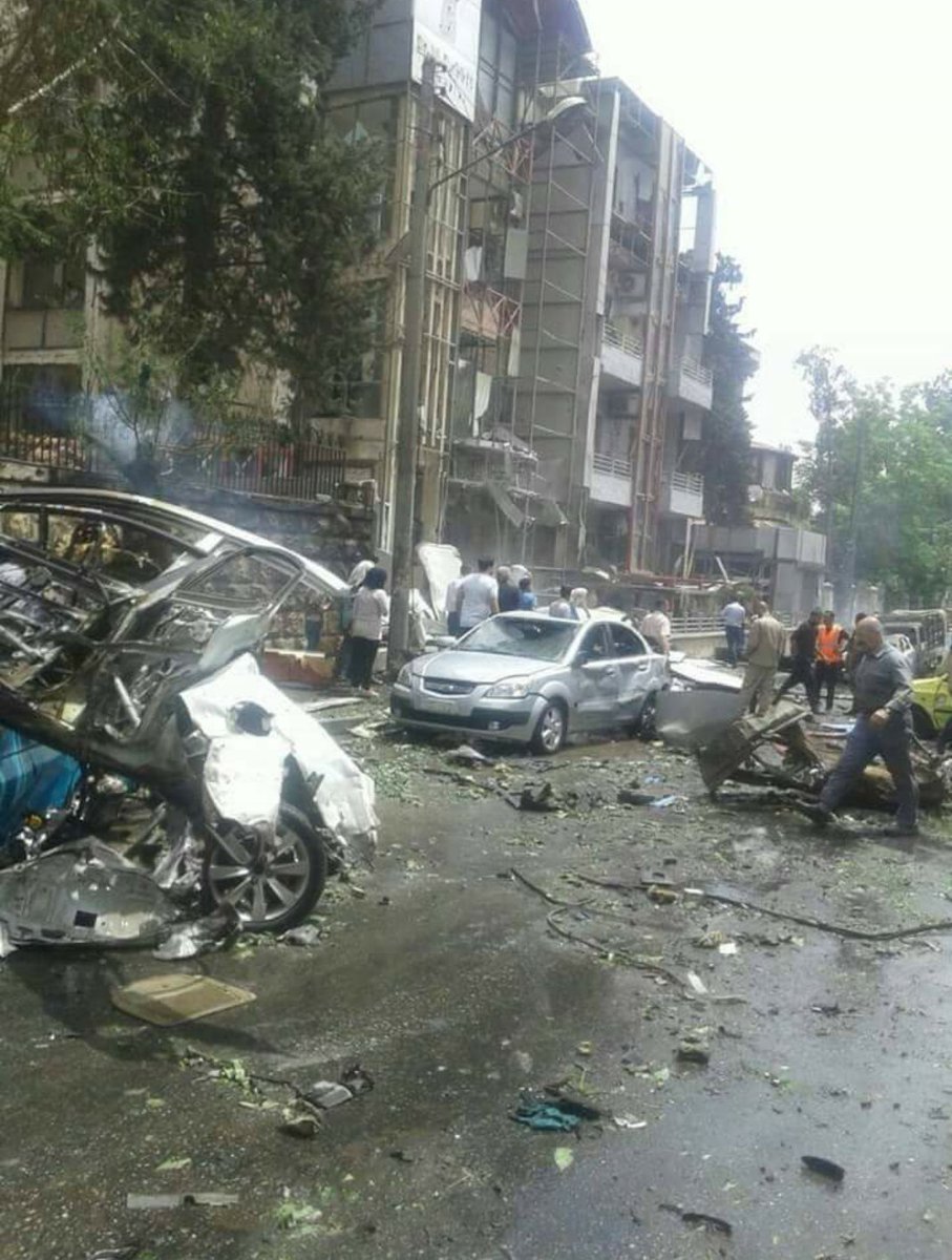 Syria_Memories's tweet photo. Rockets hit Al-Dabbeet hospital in the Muhafaza district in Aleppo!! My  neighborhood 💔💔💔💔 https://t.co/UNbBplOY0r
