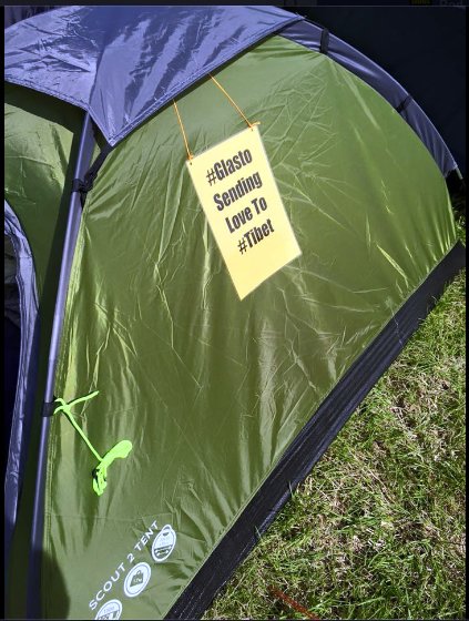 Glasto4TIBET's tweet photo. Camp life @ #Glasto for #teamGlasto4TIBET #Tibet #backthisyear https://t.co/oVoypnZ8Fg