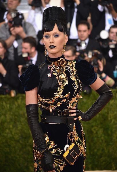 metgala2k16 tweet picture