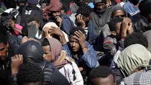 BarbaraRaval's tweet photo. La #Caritas paga il  #bolloauto agli immigrati. Siete d'accordo? https://t.co/tsFgCgyC8d