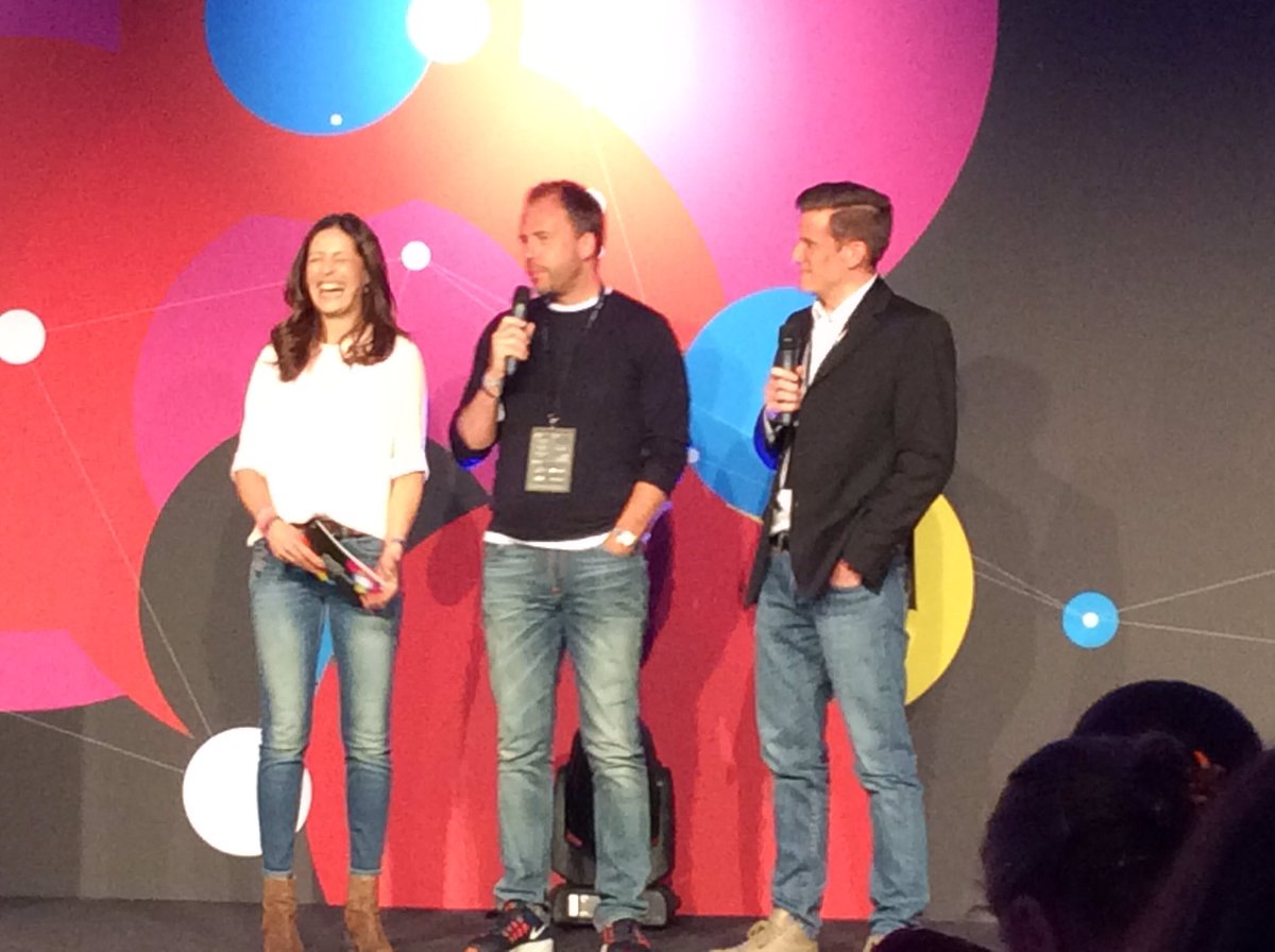 snkoese's tweet photo. @fundavanroy mit @StefanKiwit, @Siegismund erzählen Ihre Ausschlusskriterien als Jury #rpTEN #mcb16 #yourTurn https://t.co/V8C6Jmcb36