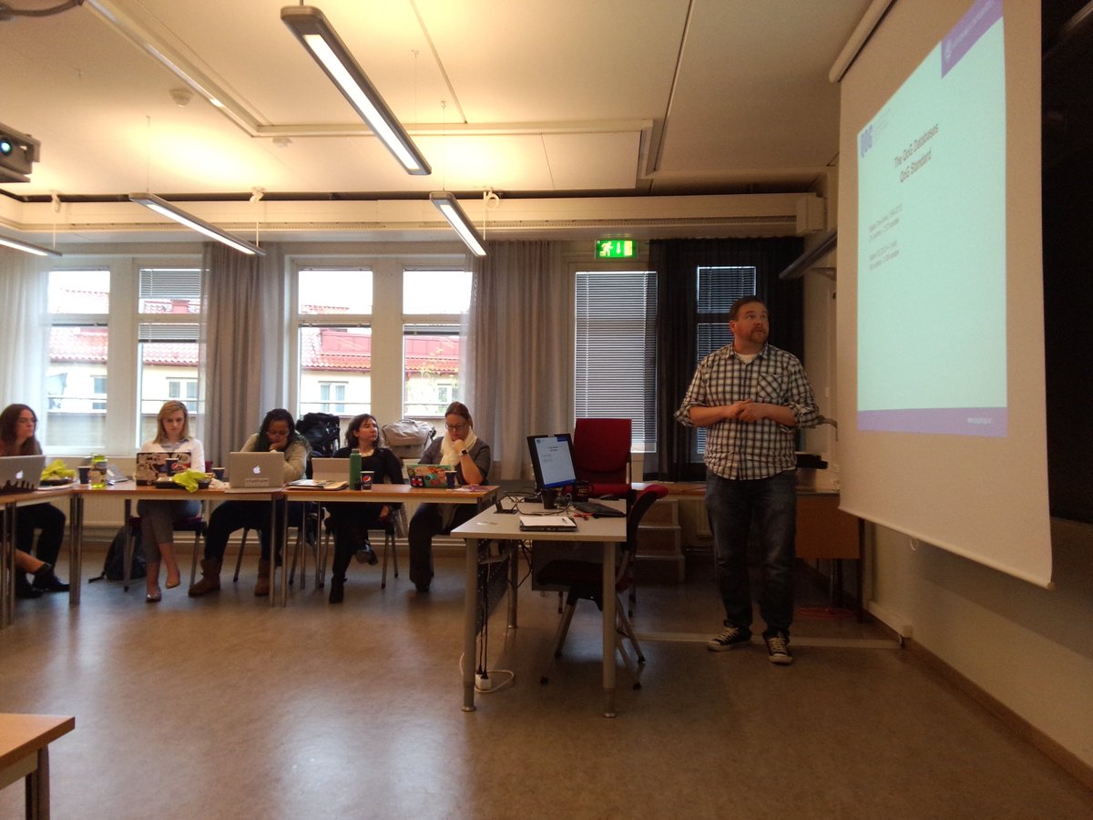 QoGData's tweet photo. QoG Data Manager @StefanDahlberg presents #QoGData for visitors from @PCWP_Chatham in QoG Institute @uniofgothenburg https://t.co/FVNS8FqQSR