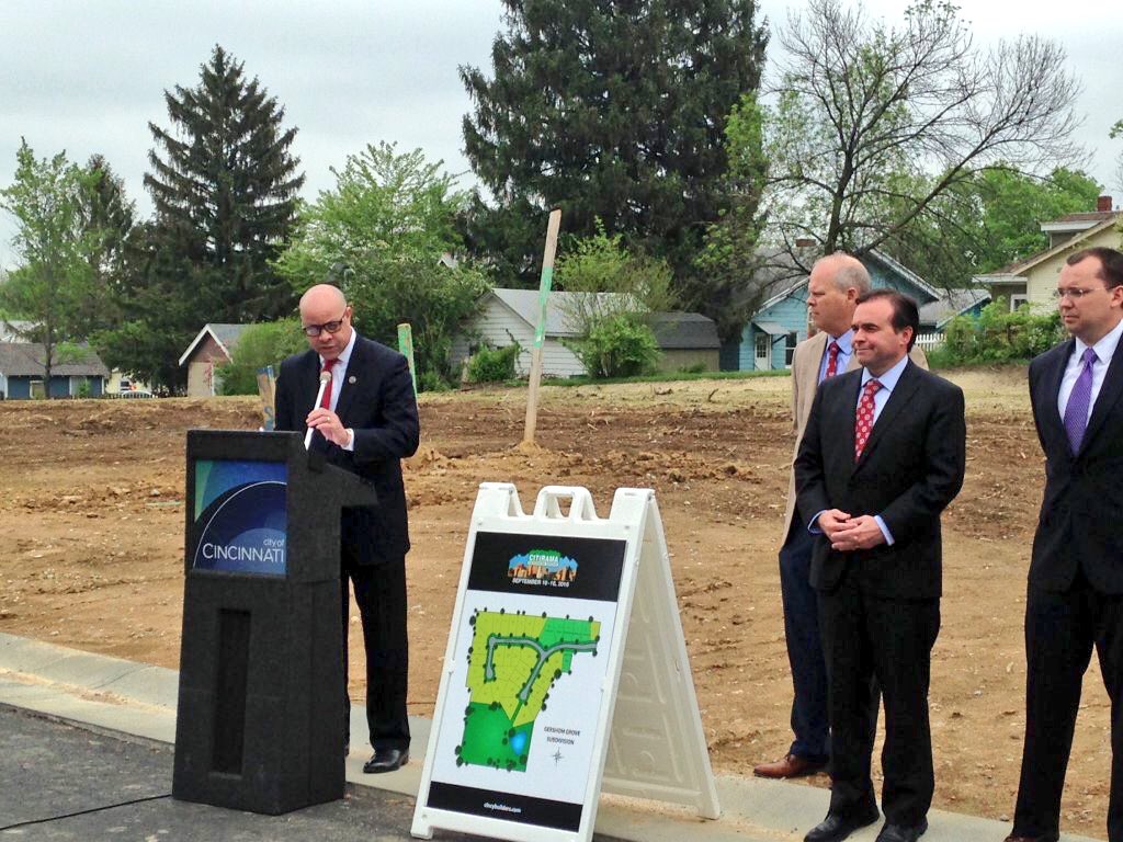 CityOfCincy's tweet photo. Manager Black stresses the importance of supporting city growth by supplying high quality housing options. #CiTiRAMA https://t.co/9dcmLpFUPw