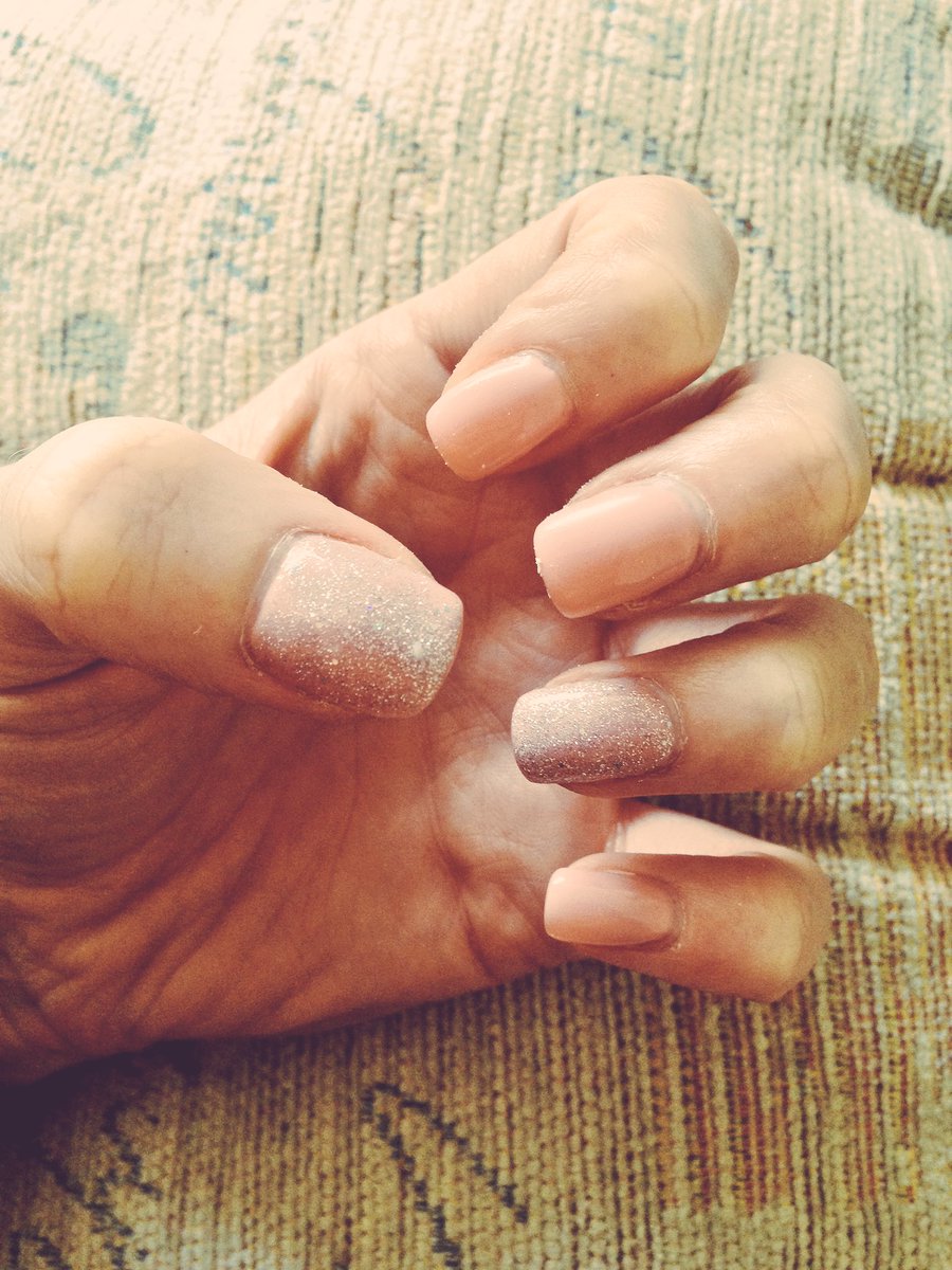 spa_castle's tweet photo. Beautiful princess shellac nails by Abbie today @spa_castle xx https://t.co/CsBh5sqImi