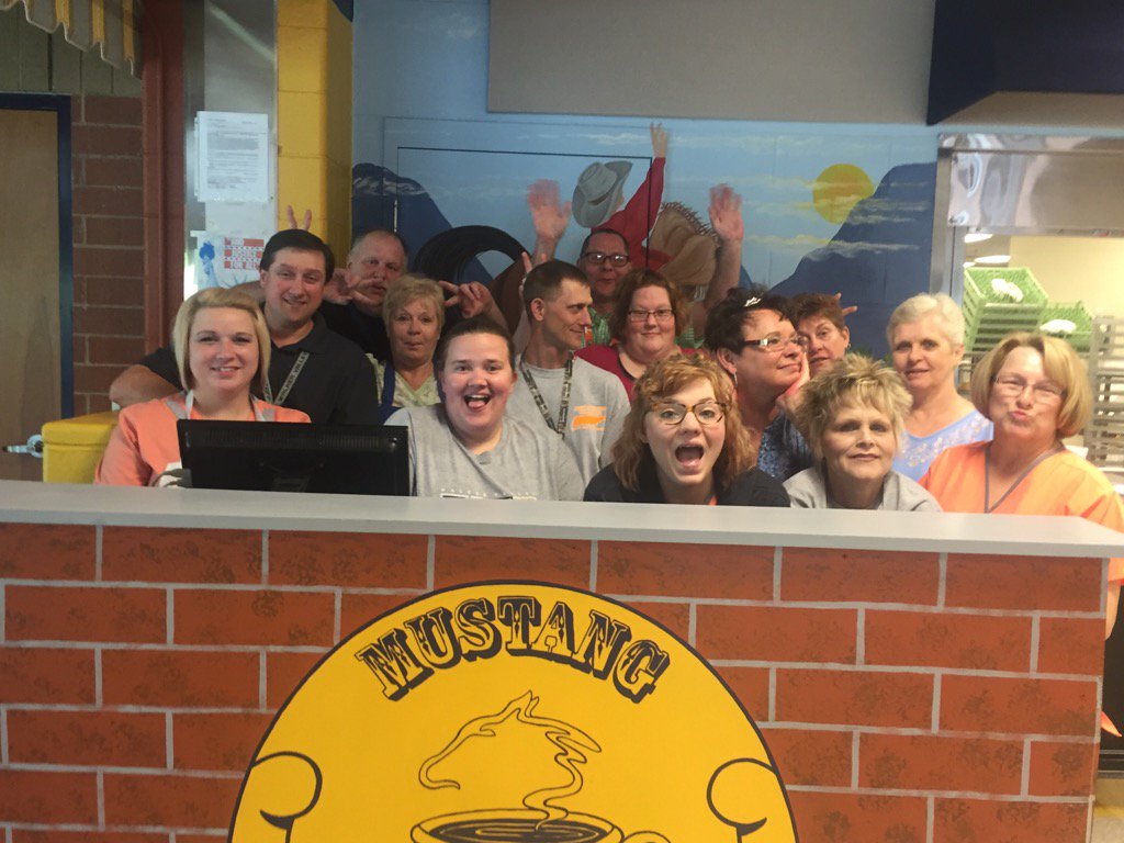 wvhs_cafe's tweet photo. They are ready to serve a wonderful lunch https://t.co/B3wFE0sGOg