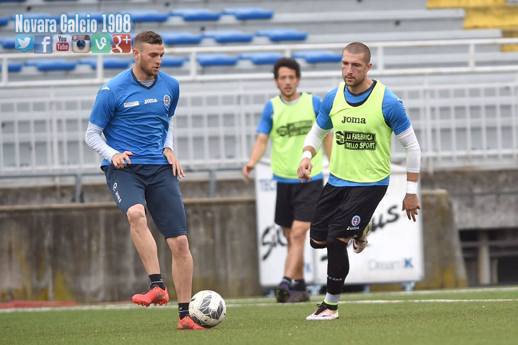 Verso #NovaraAscoli, le foto dell'allenamento odierno <a href="/Lega_B/">Lega B</a> #Novara #AndumaFiöi
