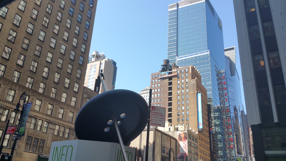 bearpaperandtrim.com
Plotter machines
Garment making supplies