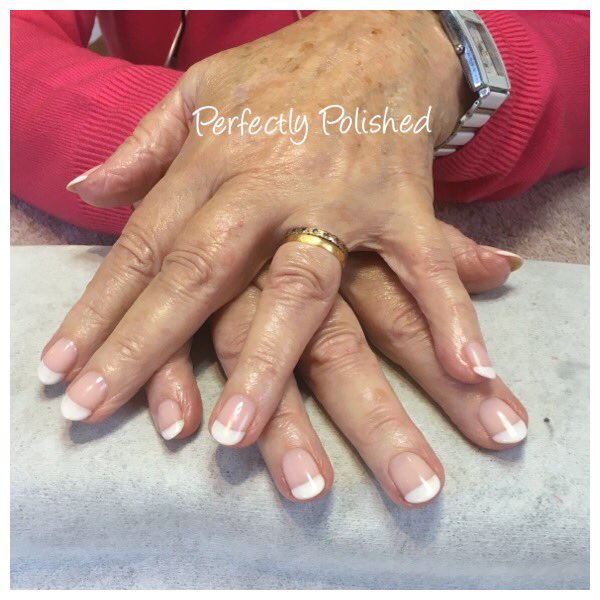 polished_byeve's tweet photo. #gelcolor #frenchmanicure #opi #gels #wedding #nails #fresh #pretty @OPINAILSUK alpine snow &amp; bubble bath 💕 https://t.co/dgpMW2oQ9L