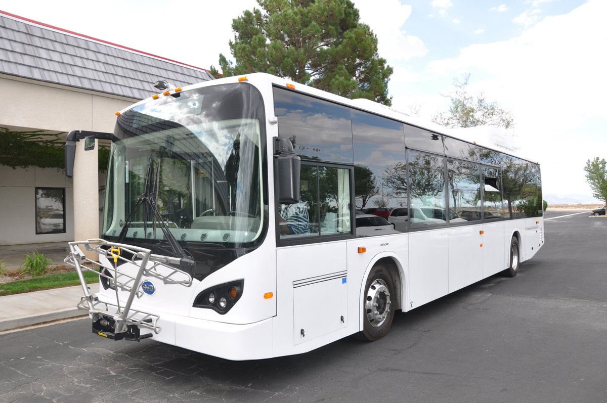 tank_ev's tweet photo. Congrats to @SunlineTransit for its first electric bus!
https://t.co/4iRAnzPOee #ElectricBus https://t.co/FhxCeDfPKF