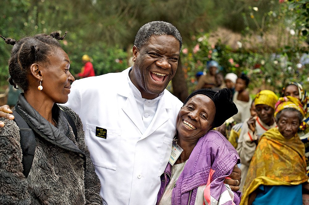 Cinéma Le Méliès (@meliesmontreuil) on Twitter photo Merc. 4/05, 20h30, project° de " L'homme qui répare les femmes" : portrait
de <a href="/DenisMukwege/">Denis Mukwege</a> , gynécologue engagé. Merc. 4/05, 20h30, project° de " L'homme qui répare les femmes" : portrait
de <a href="/DenisMukwege/">Denis Mukwege</a> , gynécologue engagé.