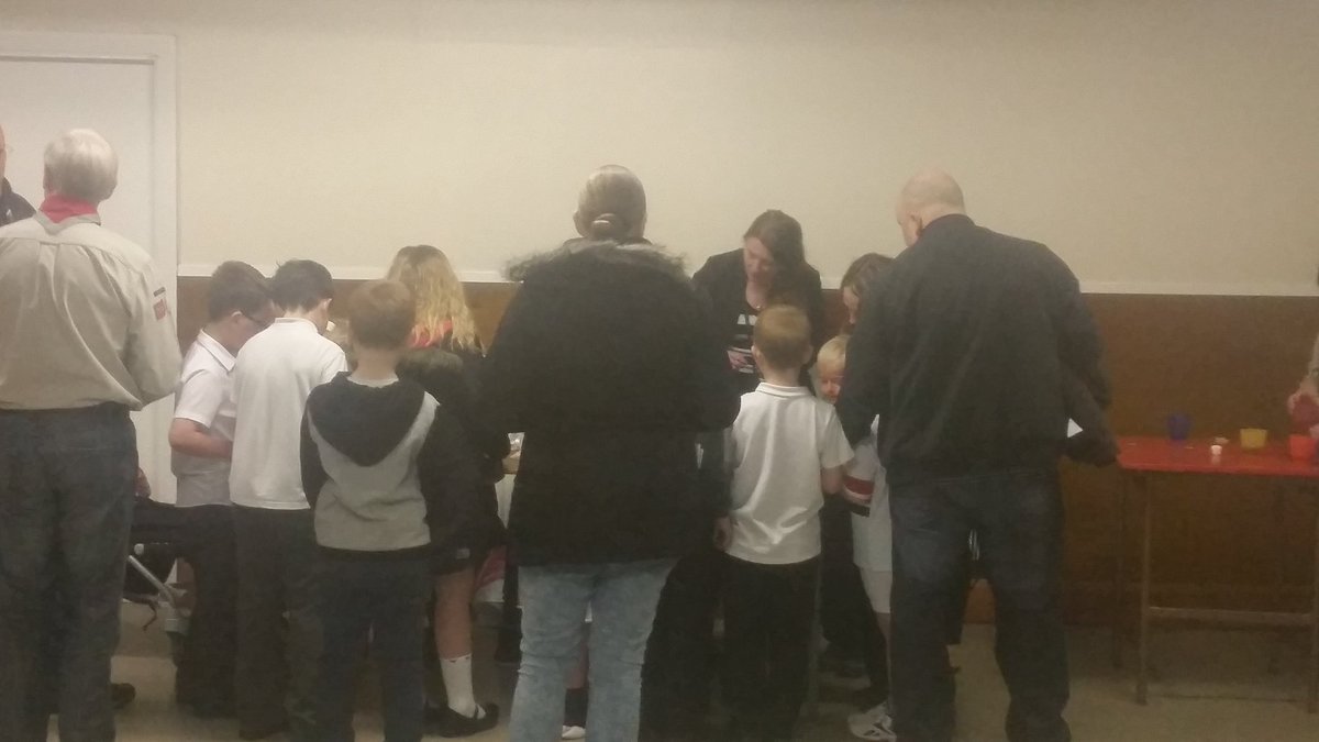 KevRoxby's tweet photo. Great @MerseysideScout taster session with the 2nd @birkenheadscout #scouting4all https://t.co/fCv8XoXWVQ