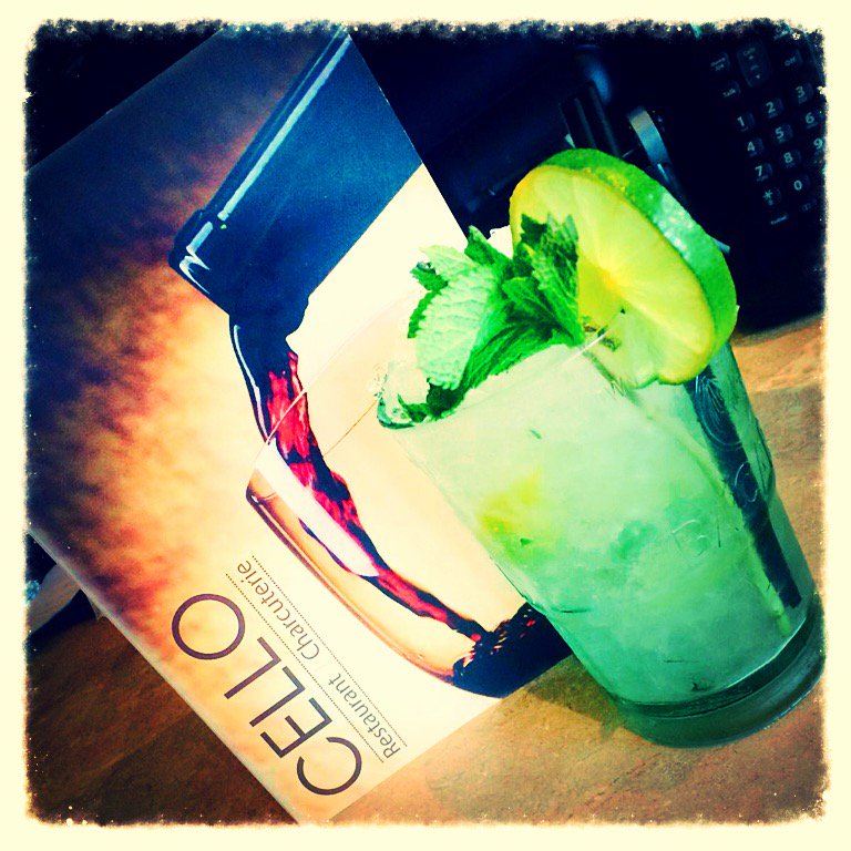 CelloWaterloo's tweet photo. Does your food look THIS GOOD?
Reserve a table
#2for1Cocktails
0151 928 8835
https://t.co/6dTp14Z9Fp https://t.co/JZlpIdJ6oO