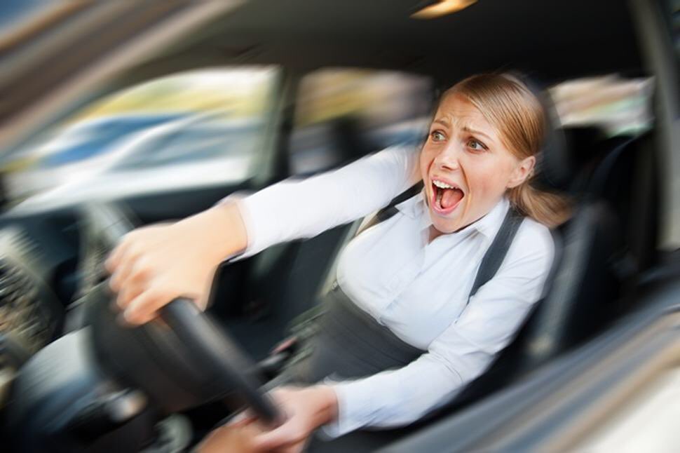 AshleyAPpsych's tweet photo. Me when I see a guardrail https://t.co/vit5u3sylh