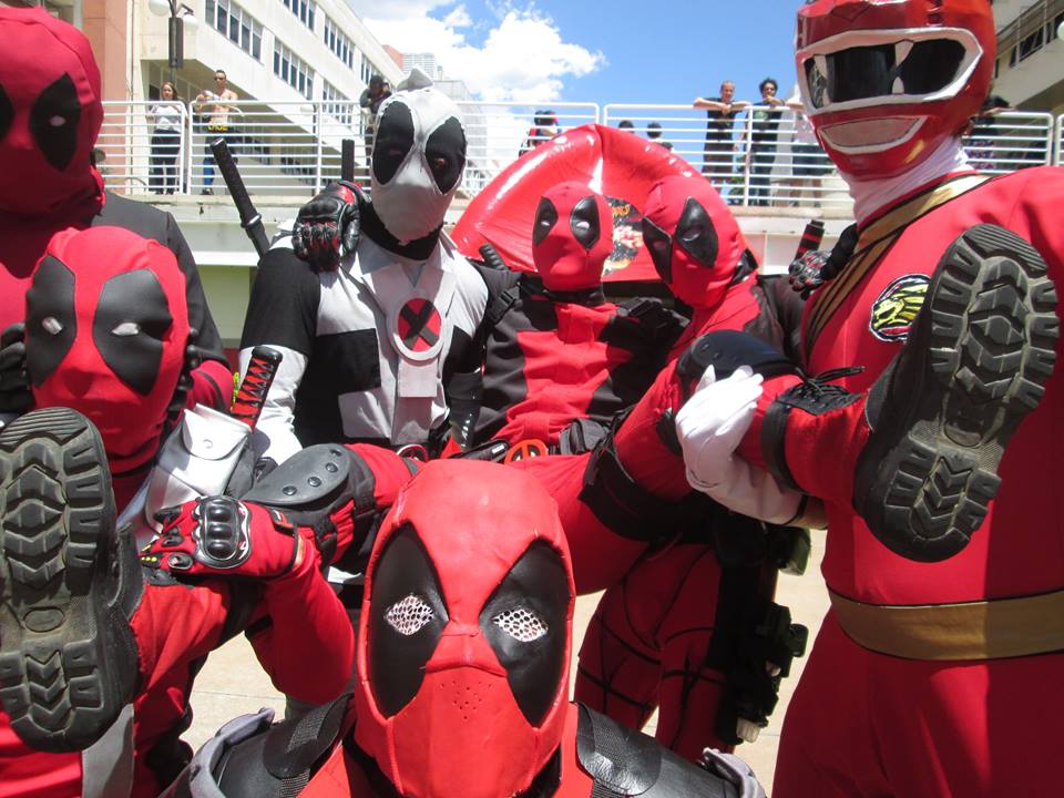 Reeh_dead_'s tweet photo. #Deadpool #Deadpoolbr #cosplay #cosplaybrasil #deadpoolcorps #marvel https://t.co/L2qt9Y2iN7