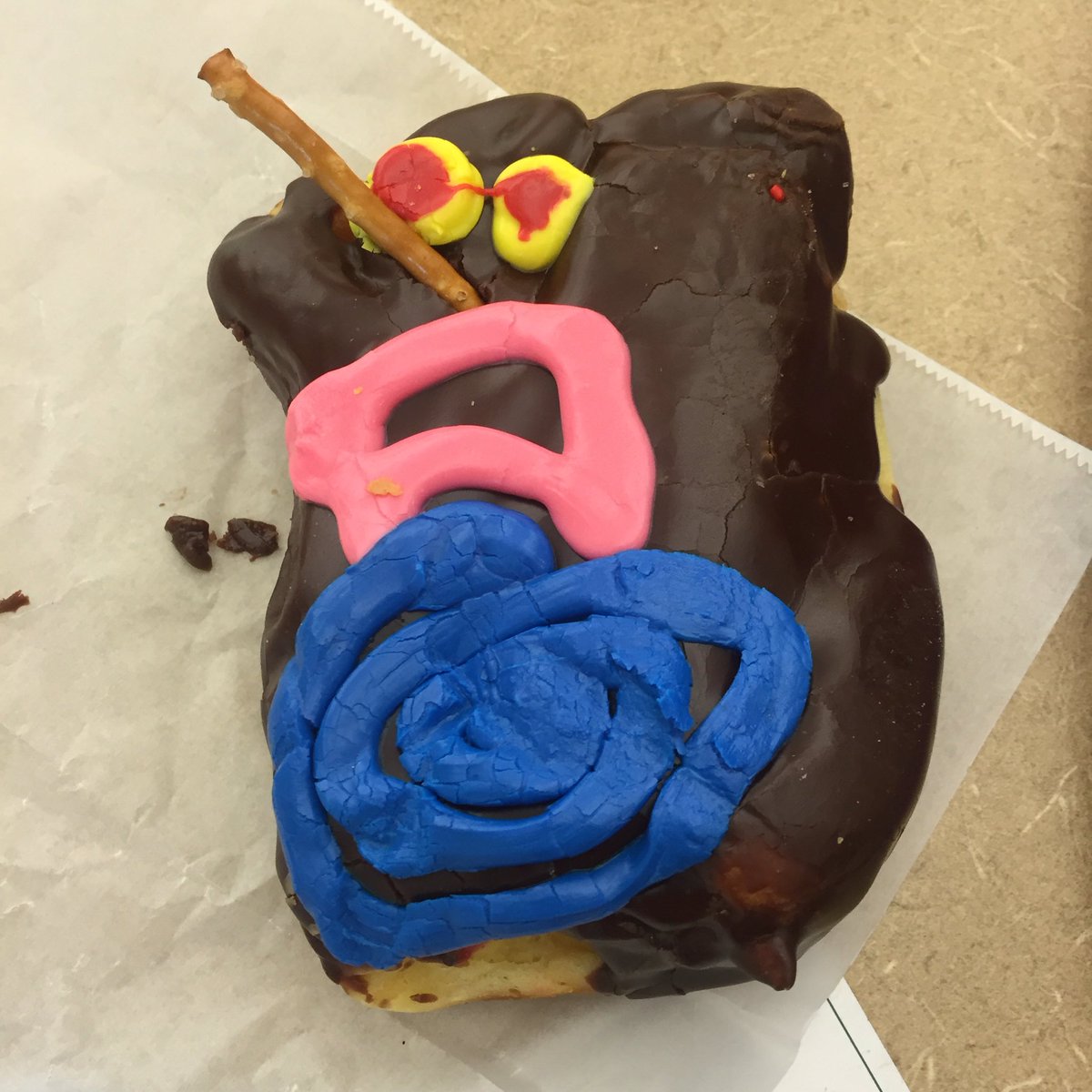When your law professor brings <a href="/VoodooDoughnut/">Voodoo Doughnut</a> to your last class #lawlife #bestclassever