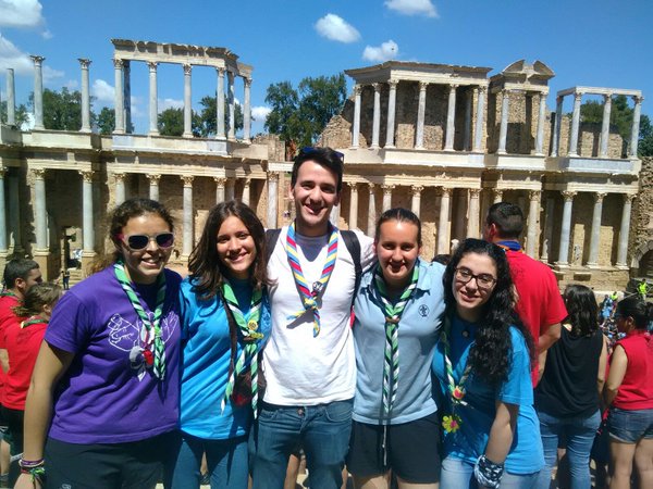 marinaom00's tweet photo. echando de menos el federal #FestivalScout #MeridaSuena https://t.co/rUkewOZBQ7