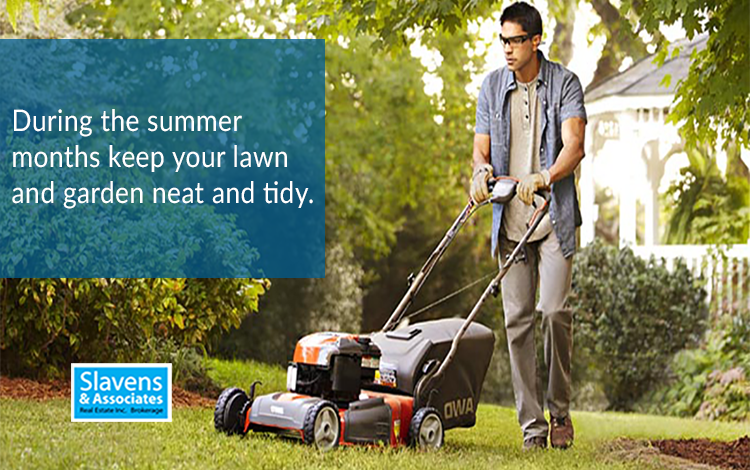SlavensFreeman's tweet photo. #realestate #listingtip: During the summer months keep your lawn and garden neat and tidy. https://t.co/NNYN2yXj9v https://t.co/Q83gEbtPHj