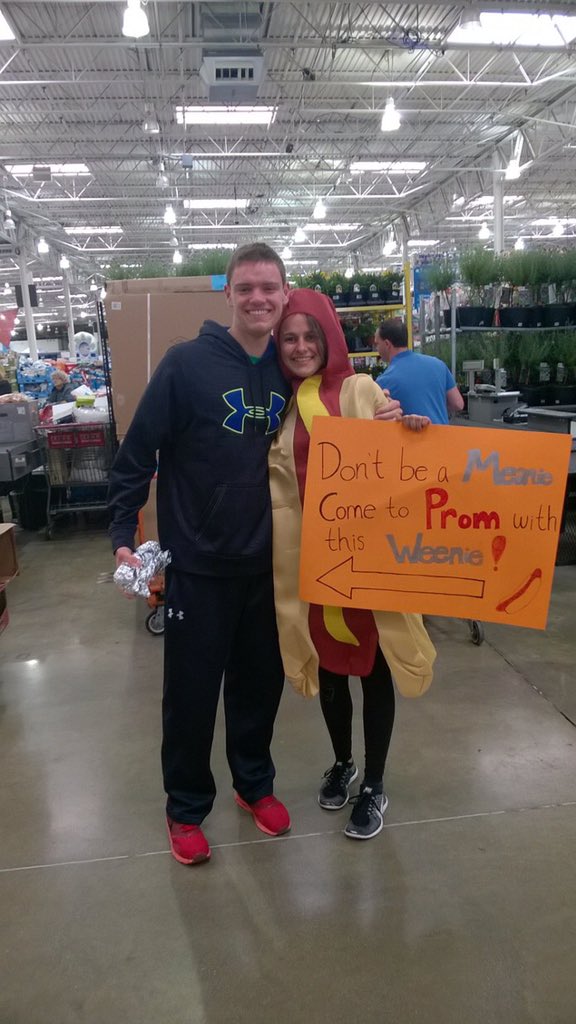 GhPromposals tweet picture