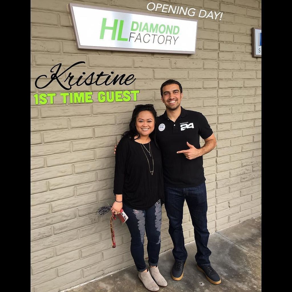 TeaganDaner's tweet image. Shout out to Kristine for coming to the opening of the #DiamondFactory last Saturday. Thank you for being an awesom…