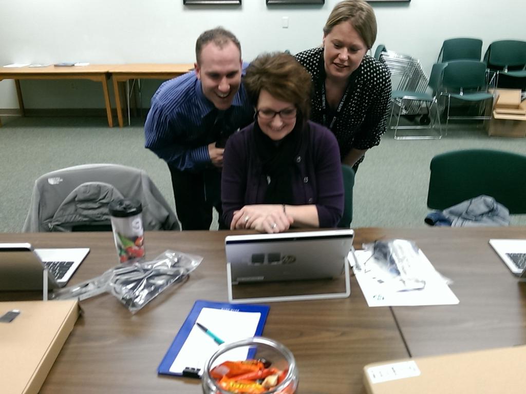 TroyOlin's tweet photo. Our 5th grade teachers are very excited to receive their new @HP Elite X2 Tablet and training. #SpartanTech https://t.co/cVnqtEljGj