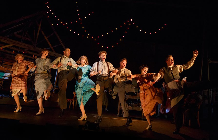 KPBSnews's tweet photo. Among Hamilton's competition for best musical: @TheOldGlobe's Bright Star https://t.co/iMXp3zfPtX #TonyAwards https://t.co/AhU2cwOe8P