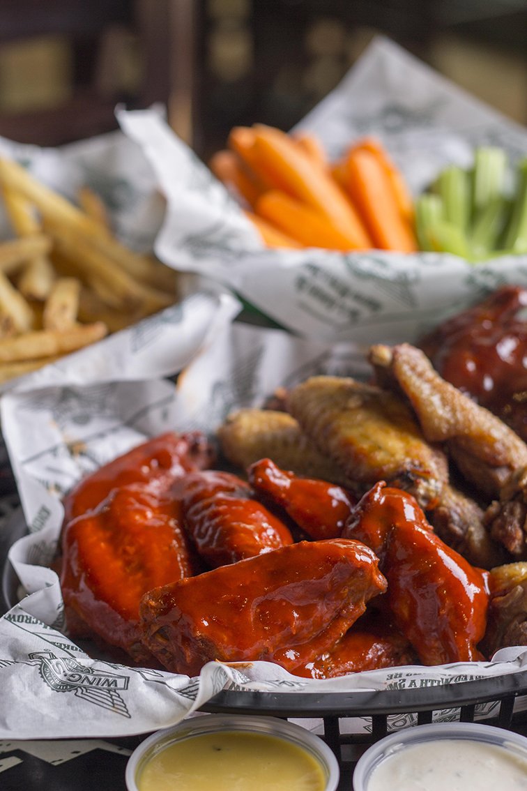 WingstopMexico's tweet photo. Nada como saber que una salitas picositas te están esperando 🙈🍗💚 #wingstopmiamor #QuieroMisWingstop #Wingstopaddict https://t.co/av9fP3Cgw1