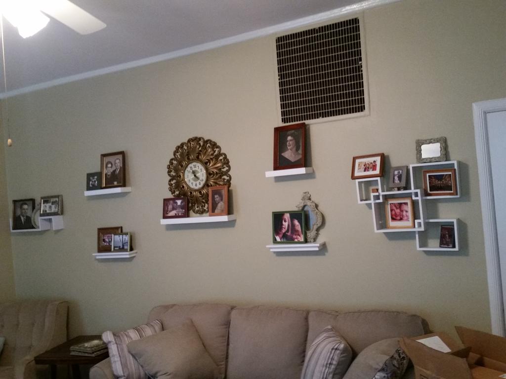 HandymnHusbands's tweet photo. AFTER calling Handyman Husbands! We can bring a little character to your home too! https://t.co/jRaSJ0sxIM