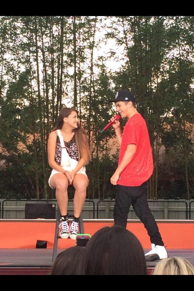 AMUGirlGoals's tweet image. Being the first UGirl of the year 😍