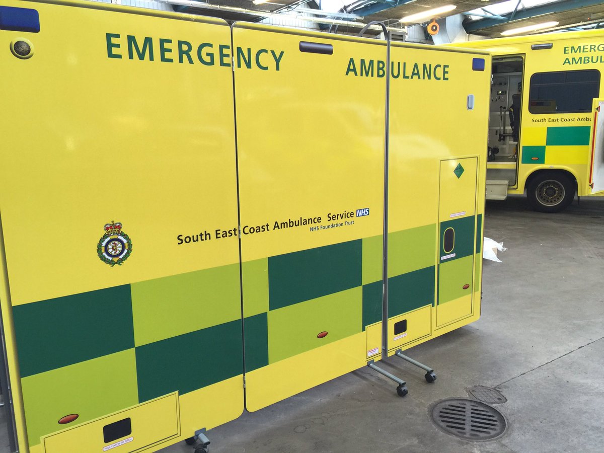 alexritchieuk's tweet photo. @IsimulateUk @LDAndrewHartley @Will_Bellamy 
Look what turned up today... 
A Pop Up Ambulance! 🚑 #innovation https://t.co/C2SnhY7OGf