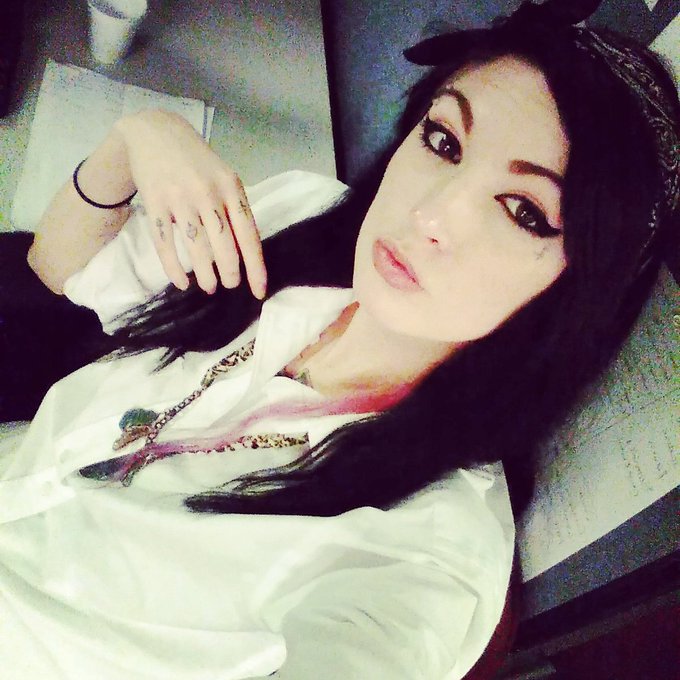 Office job. Selling phytoplankton. In Vegas.. https://t.co/BNyursSF1O<a href="/tag/blackrain"class="tags"><span>#blackrain</span></a>