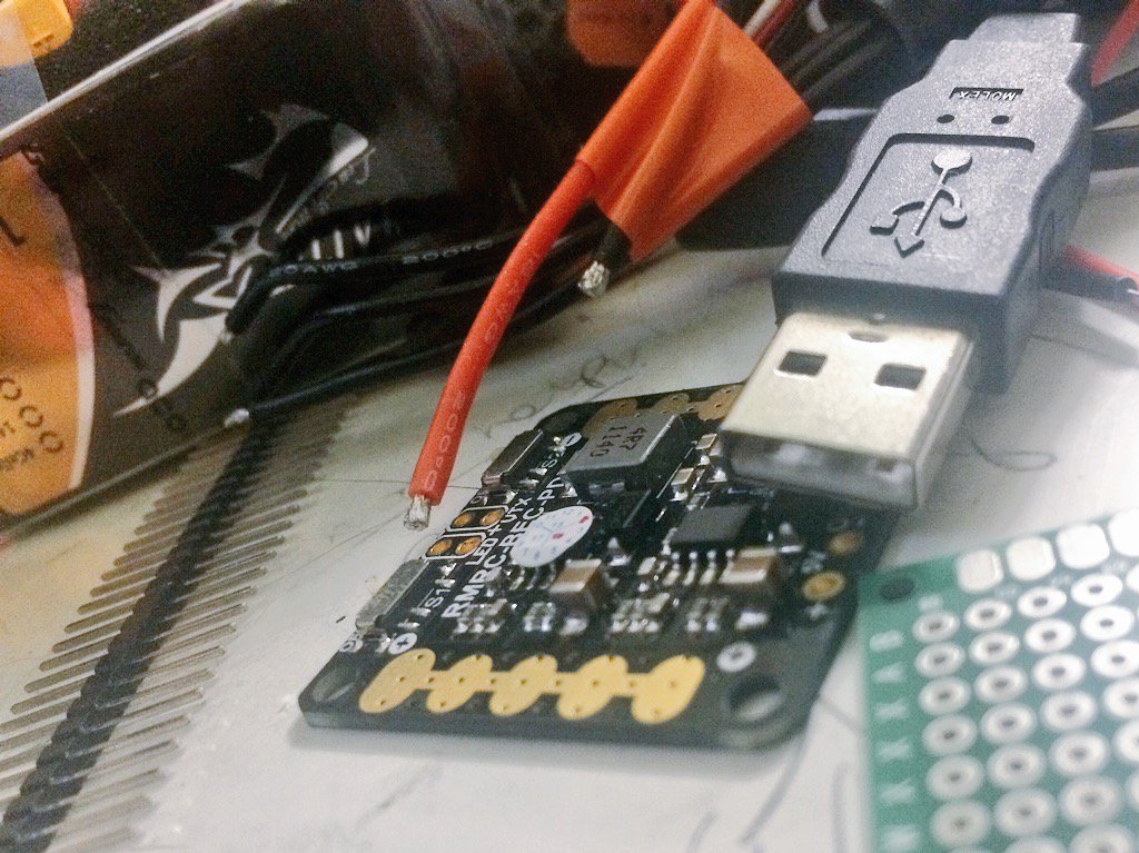 rotorgarage's tweet image. Desk overflows as I approach a repair cycle for MORE travel. 10+ state tour visiting some @sasquatch_labs peeps!