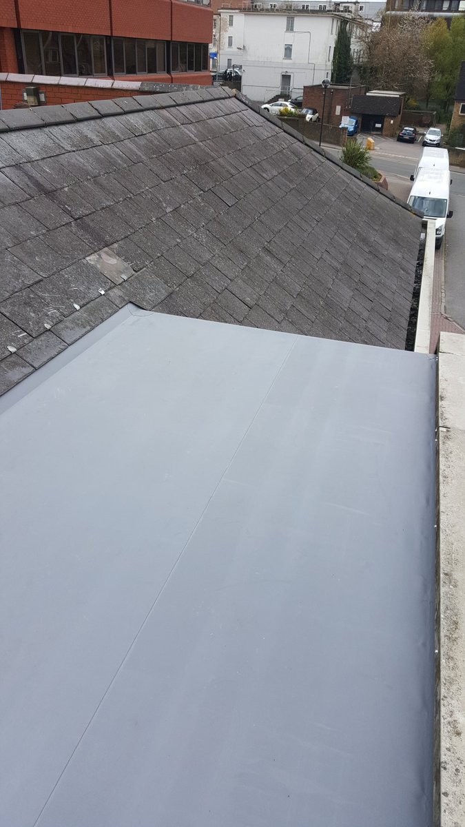 ampmroofing's tweet photo. Lead replacement using @CefilUK @Danosa_UK due to thieves helping themselves! @am_maint @ChasGiles1 #singleply https://t.co/VdbYsv7nlX