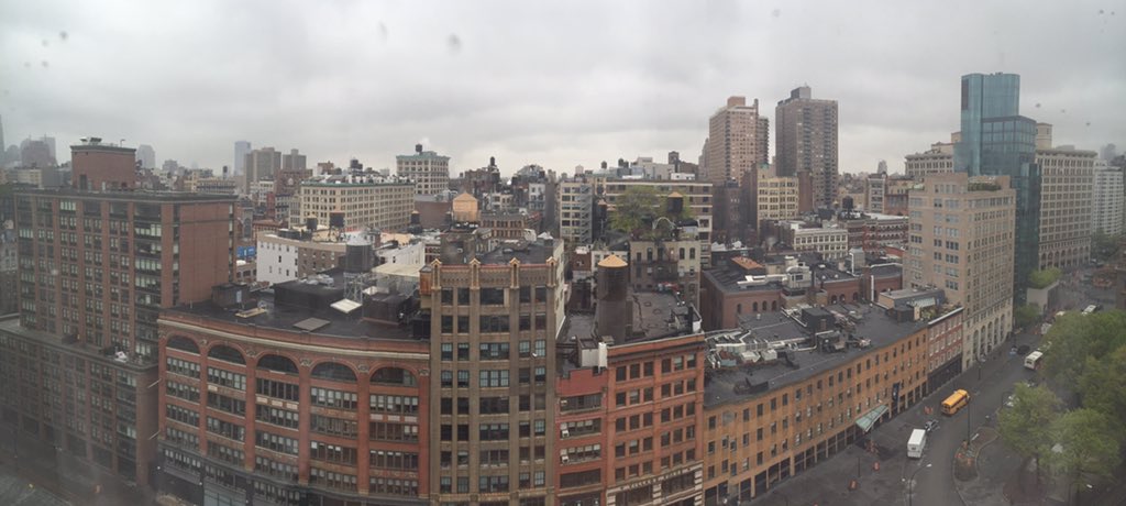 Vikkstar123's tweet photo. 🏙 https://t.co/6nL3vQZpK4